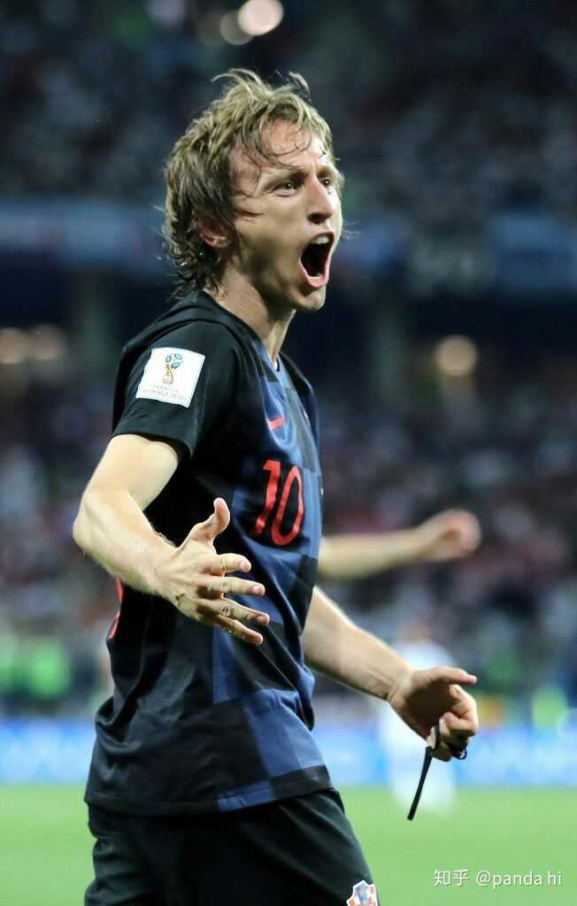 65分钟 ｜ ⚪️ 1-1 🔴 ｜ #曼联 来源：Stretford PaddockCUNHAAAAA 🤩