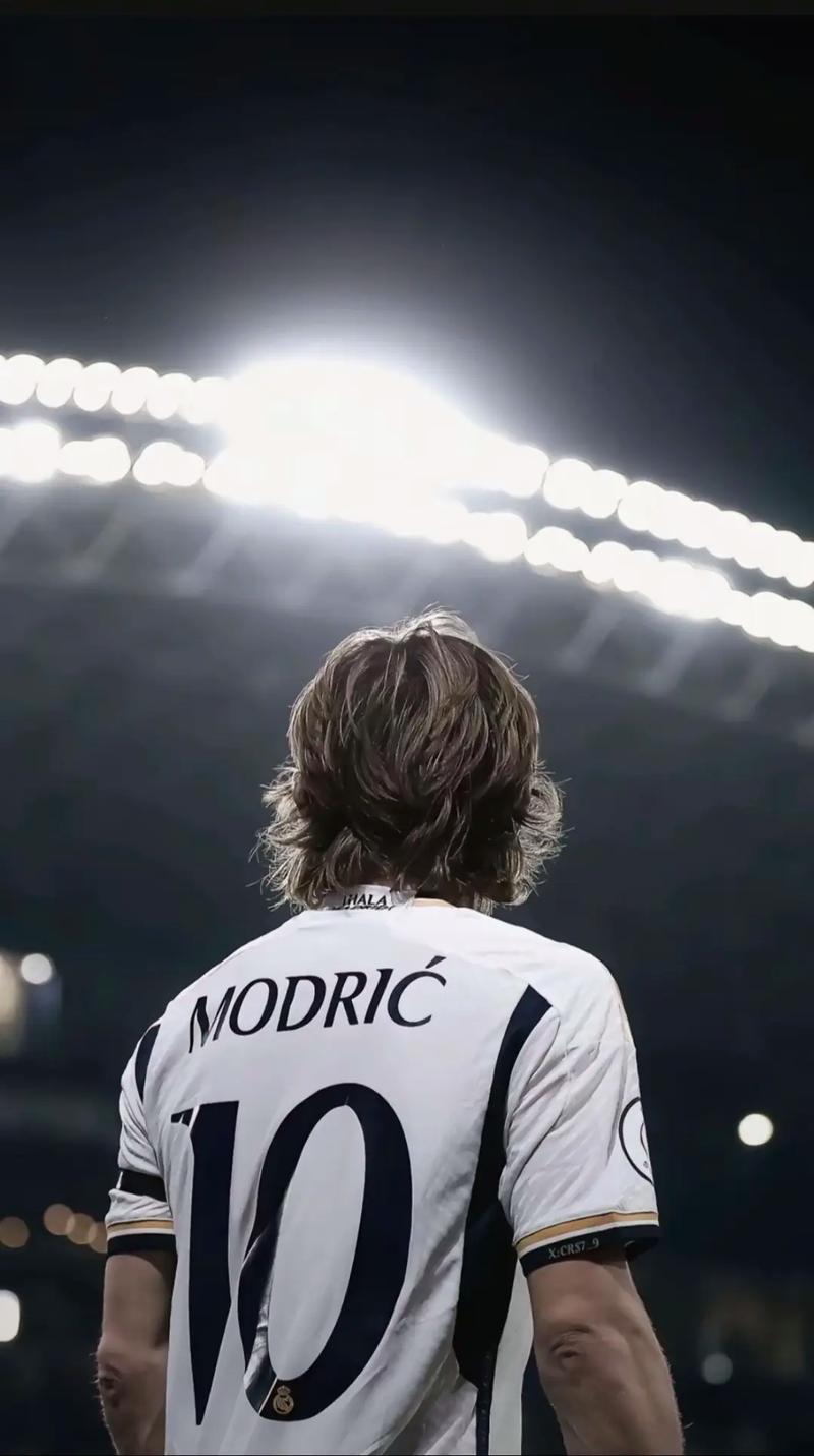 从400到10万——一座滑雪场撬动的城市更新实践