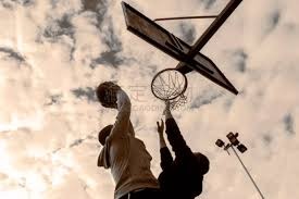 克尼佩尔超高难度后仰三分命中，黄蜂&猛龙进入加时赛！