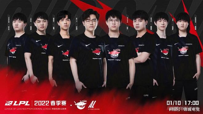 似乎是在强 似乎是在强