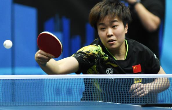 锋线位置的 锋线位置的